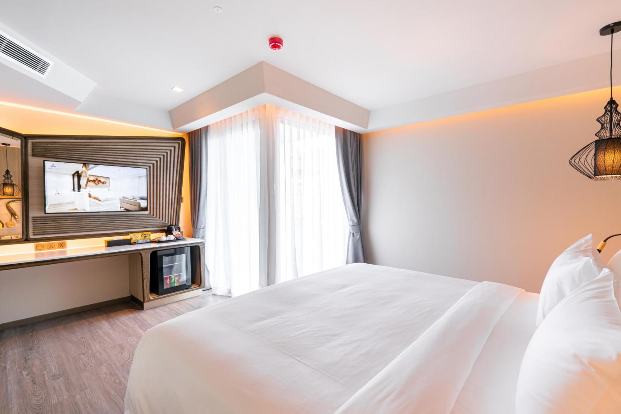 Amethyst Hotel Pattaya Exteriör bild