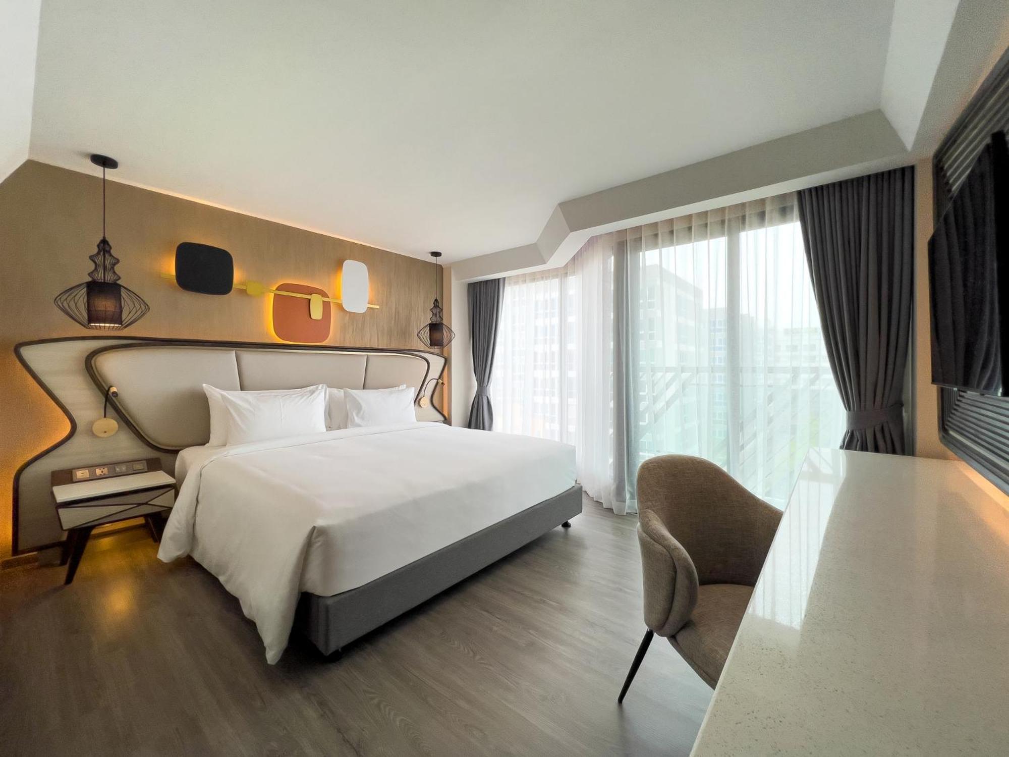 Amethyst Hotel Pattaya Exteriör bild