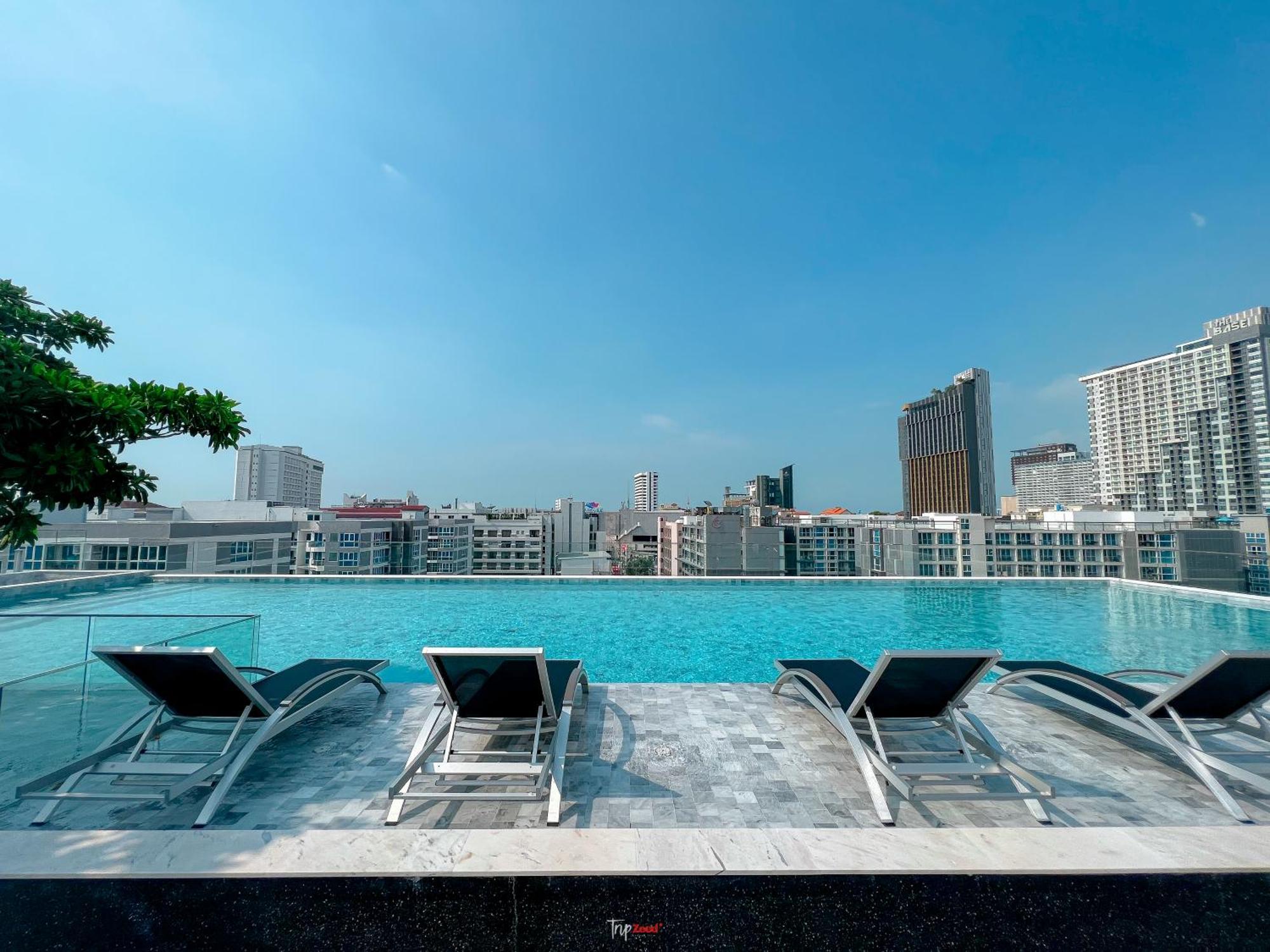 Amethyst Hotel Pattaya Exteriör bild