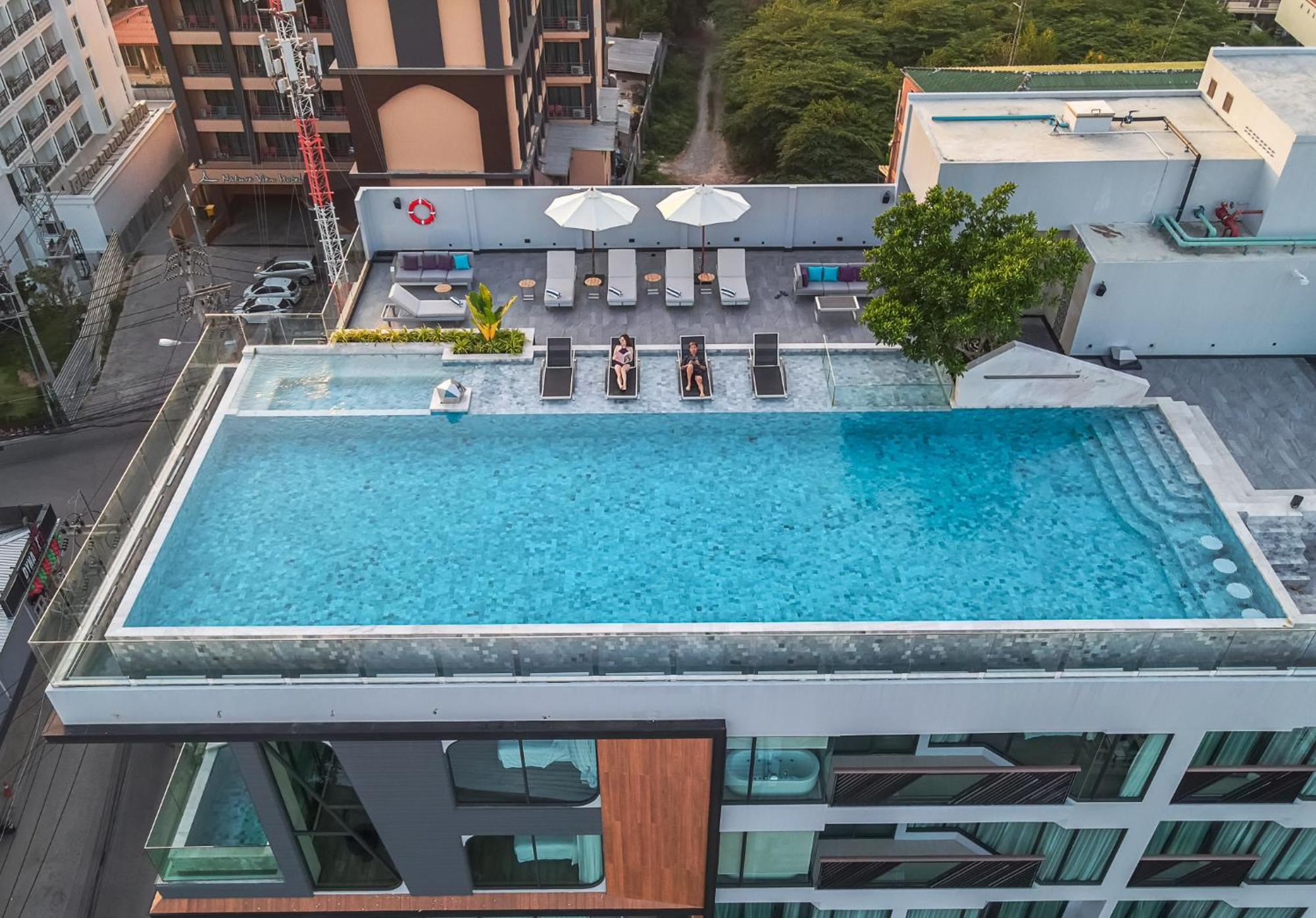 Amethyst Hotel Pattaya Exteriör bild